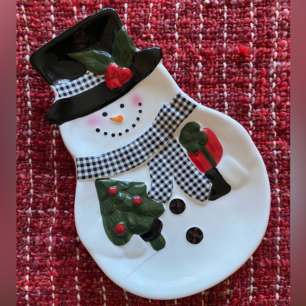Snowman decorative plate